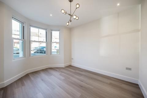 28 Reginald Road, Northwood, HA6 1EE
