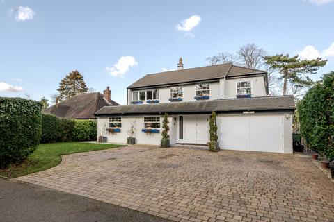 6 bedroom detached house for sale, Warren Road, Hayes, Bromley