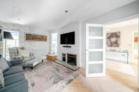 Southerly Warren Road, Bromley, BR2 7AN