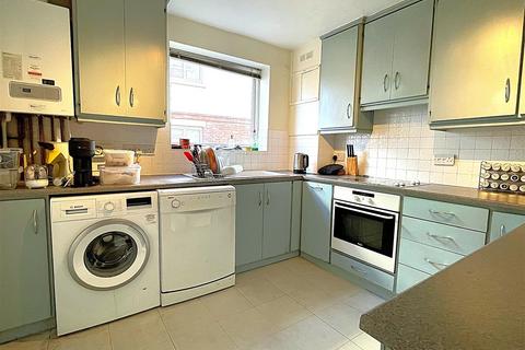 1 bedroom apartment for sale, Hayne Road, Beckenham, BR3