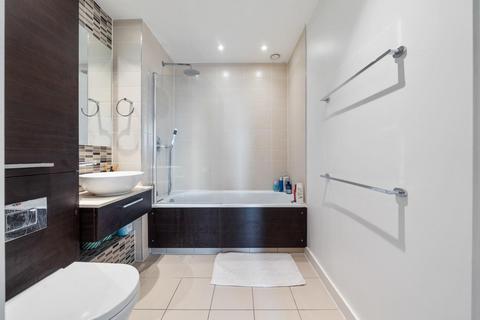 Flat 30, Zest House Beechwood Road, London, E8 3FQ