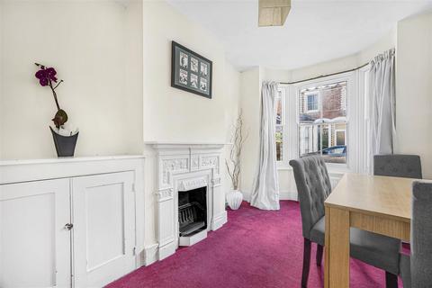 37 Henry Street, Reading, RG1 2NW