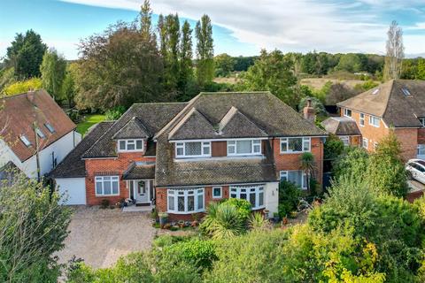 5 bedroom detached house for sale, Post Office Road, Woodham Mortimer