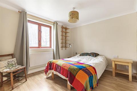 1 bedroom flat for sale, Danebury Avenue, Putney, SW15