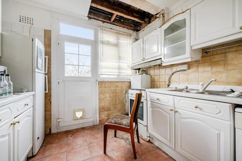 27 Singleton Scarp, London, N12 7AR