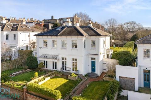 72 Ditchling Road, Brighton, BN1 4SG