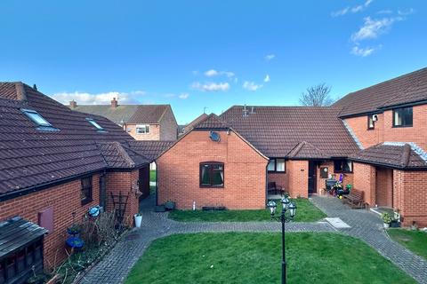 2 bedroom end of terrace house for sale, Lower Bullingham, Hereford, HR2