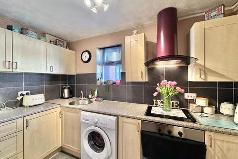 2 bedroom end of terrace house for sale, Lower Bullingham, Hereford, HR2