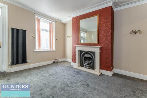 2 bedroom terraced house for sale, Sandford Road, Barkerend, Bradford, West Yorkshire, BD3 9PA