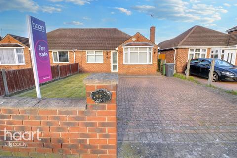 2 bedroom bungalow for sale, Hunt Lea Avenue, Lincoln