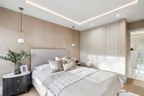 2 bedroom flat for sale, Park Village East, London, NW1