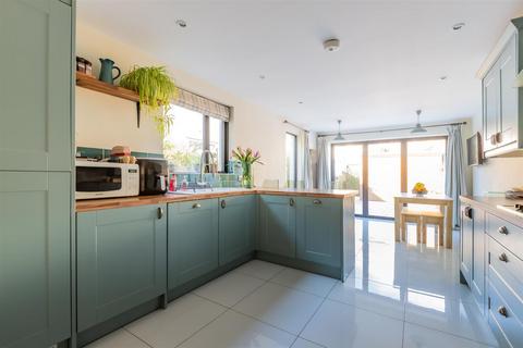 5 bedroom house for sale, Kingsland Road, Cardiff CF5