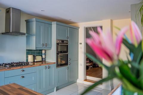 5 bedroom house for sale, Kingsland Road, Cardiff CF5