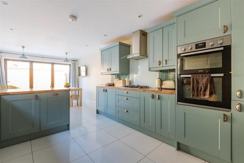 5 bedroom house for sale, Kingsland Road, Cardiff CF5