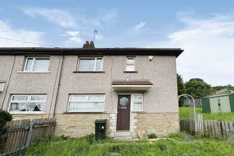 3 bedroom semi-detached house to rent, West Royd Close, Shipley, West Yorkshire, BD18