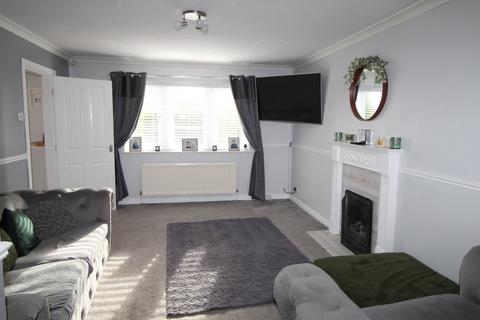 4 Rose Meadows, Keighley, BD22 6LW