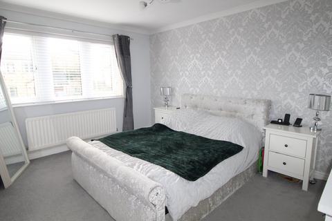 4 Rose Meadows, Keighley, BD22 6LW