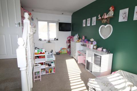4 Rose Meadows, Keighley, BD22 6LW