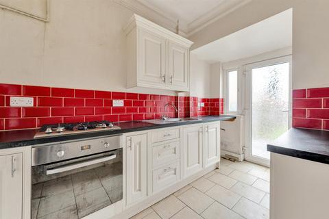 3 bedroom semi-detached house for sale, Southlands Road, Bromley