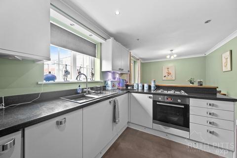 31 Rookhill Road, Pontefract, WF8 2BY