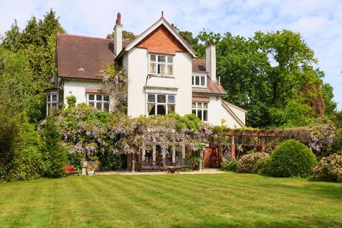undefined, Granville Road, Weybridge, Surrey, KT13
