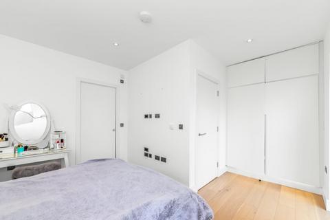 4 bedroom terraced house for sale, Upland Road , East Dulwich, London, SE22