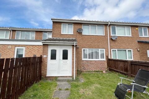 3 bedroom terraced house to rent, Potters Place, Stanley, County Durham, DH9