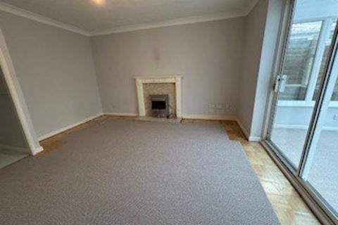 2 bedroom terraced house to rent, Woolston, Southampton, Hampshire, SO19