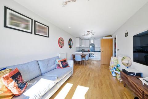 2 bedroom apartment for sale, Jubilee Court, Wood Wharf, London, SE10 9FL