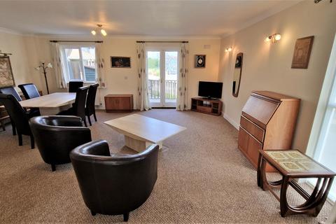 3 bedroom semi-detached house for sale, The Drive, Vastern, Royal Wootton Bassett