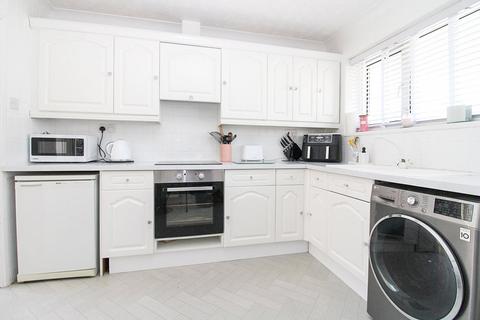 19 Egerton Close, Nythe, Swindon, SN3 3ND