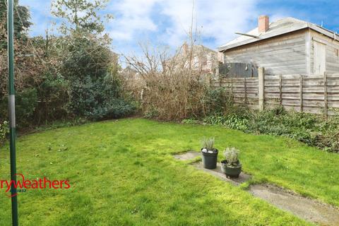 3 bedroom semi-detached house for sale, Wheatley Road, Kilnhurst, Mexborough