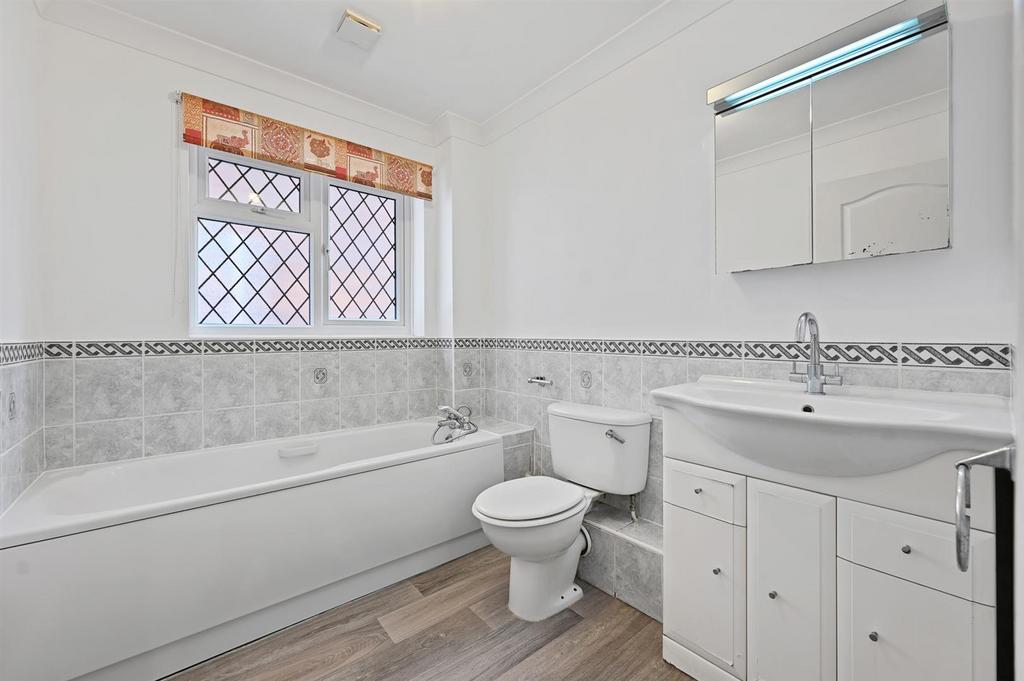Bathroom.jpg