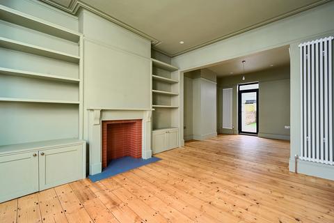 4 Exeter Street, Brighton, BN1 5PG