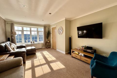 4 bedroom detached house for sale, Oak Rise, Hunsworth, Cleckheaton, BD19