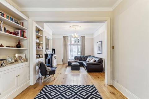 4 bedroom terraced house for sale, Gainsborough Road, London