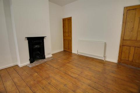 2 bedroom terraced house to rent, MAGPIE ROAD, NORWICH