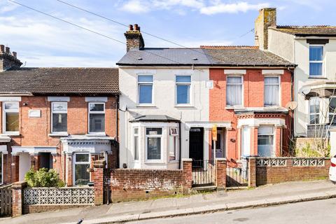 3 bedroom terraced house for sale, Monins Road, Elms Vale, Dover, CT17