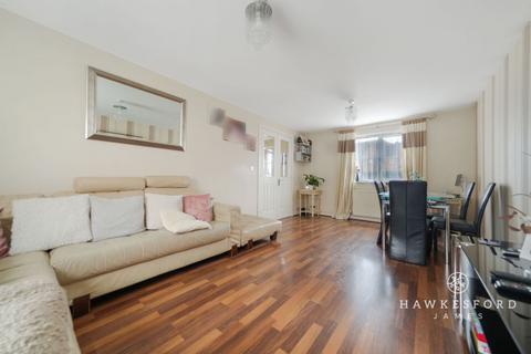 4 bedroom detached house for sale, George Walk, Sittingbourne ME10