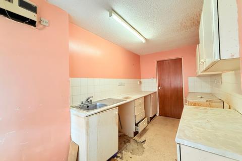 2 bedroom flat for sale, Denmilne Street, Glasgow