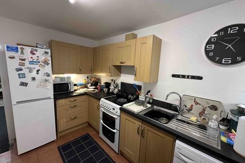 2 bedroom terraced house to rent, Geneva Place, Bideford, Devon,EX39 3BS