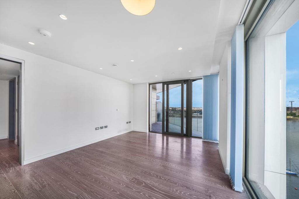 Apartment in Greenwich Peninsula - View 4