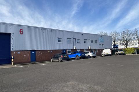 Industrial unit to rent, Unit 6-7, Junction Two Industrial Estate, Demuth Way, Oldbury, West Midlands, B69 4LT