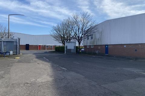 Industrial unit to rent, Unit 6-7, Junction Two Industrial Estate, Demuth Way, Oldbury, West Midlands, B69 4LT