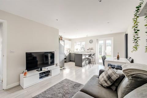 1 bedroom bungalow for sale, Manitoba Way, Worthing, West Sussex, BN13