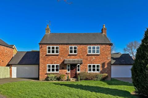 4 bedroom detached house for sale, Old Vicarage Close, Wombourne, WV5