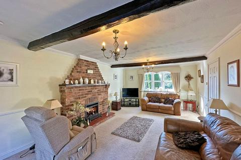 4 bedroom detached house for sale, Old Vicarage Close, Wombourne, WV5