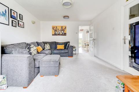 3 bedroom semi-detached house for sale, Sanderling Drive, St. Mellons, Cardiff. CF3