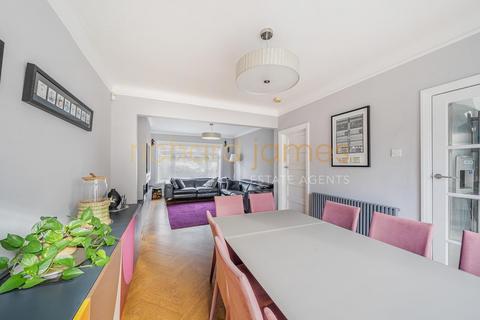 undefined, Sunnyfield, Mill Hill, NW7