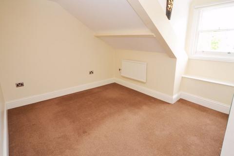 2 bedroom apartment to rent, Grange Crescent, City Centre, Sunderland, SR2